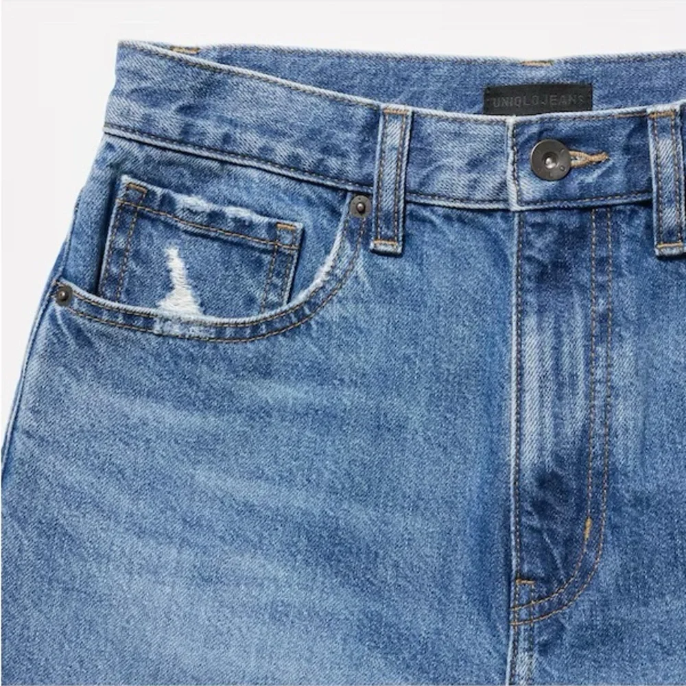 Uniqlo High Raise Classic Blue Women's Jeans - Picture 3 of 9